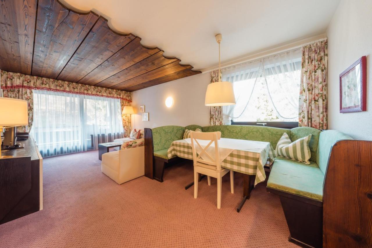 Hotel Pfeifer Gaschurn Extérieur photo