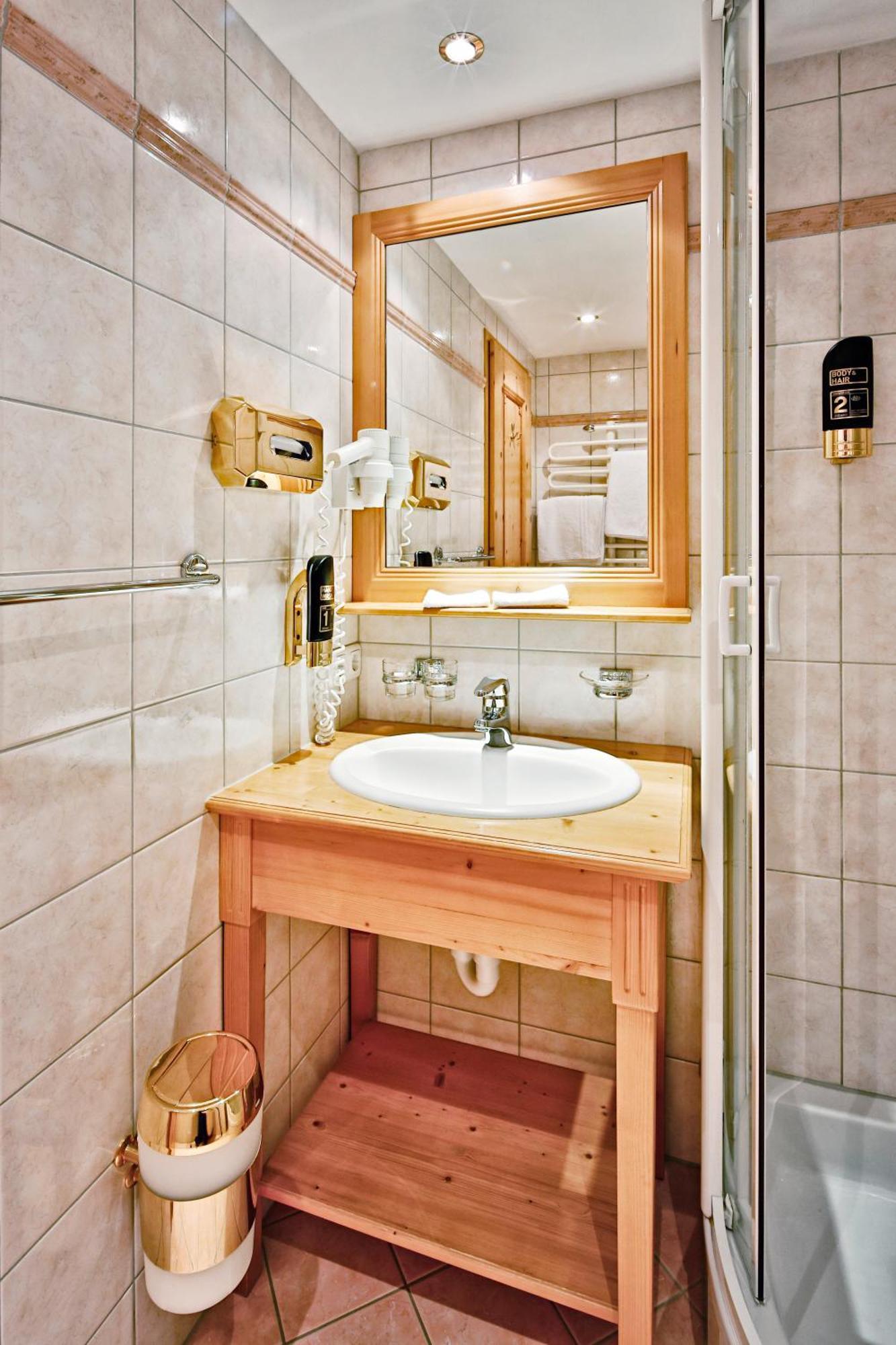Hotel Pfeifer Gaschurn Extérieur photo