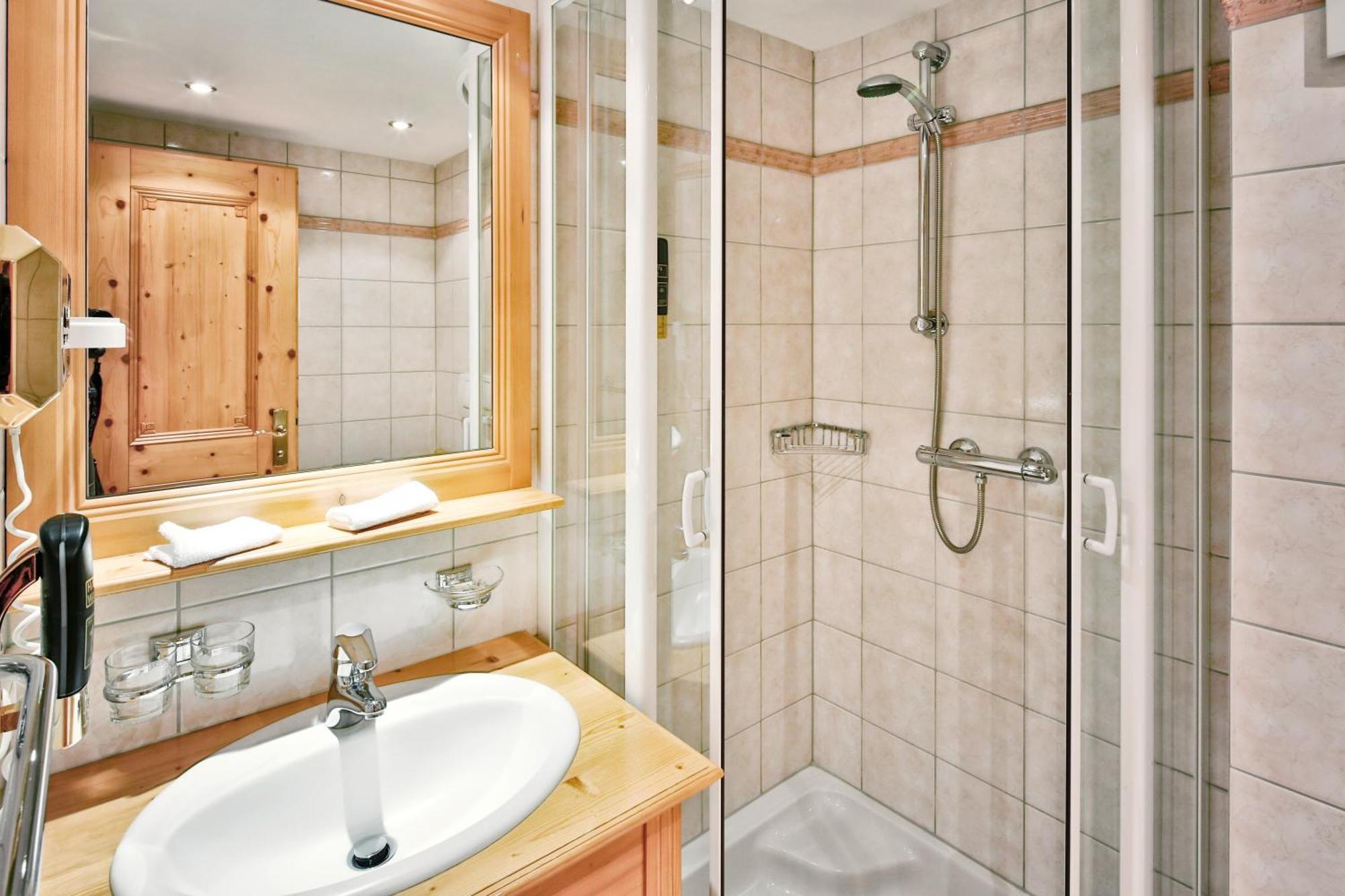 Hotel Pfeifer Gaschurn Extérieur photo