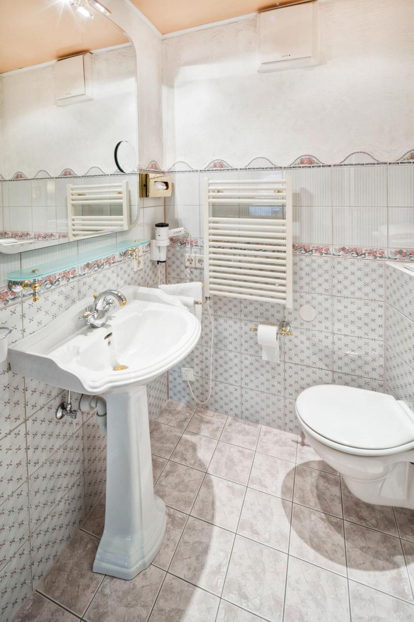 Hotel Pfeifer Gaschurn Extérieur photo